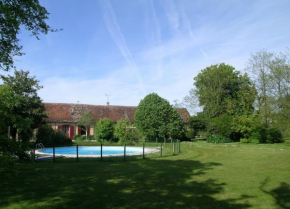 3 gites à la campagne - Bergerac à 5mn - Domaine de Bellevue Cottage